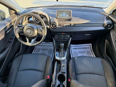 Used 2018 Toyota Yaris iA image 24