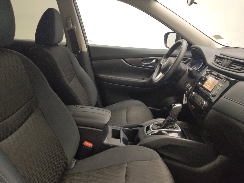 Used 2017 Nissan Rogue S w/ S Appearance Package FWD image 21
