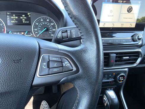 Certified 2018 Ford EcoSport SE AWD/4WD image 16