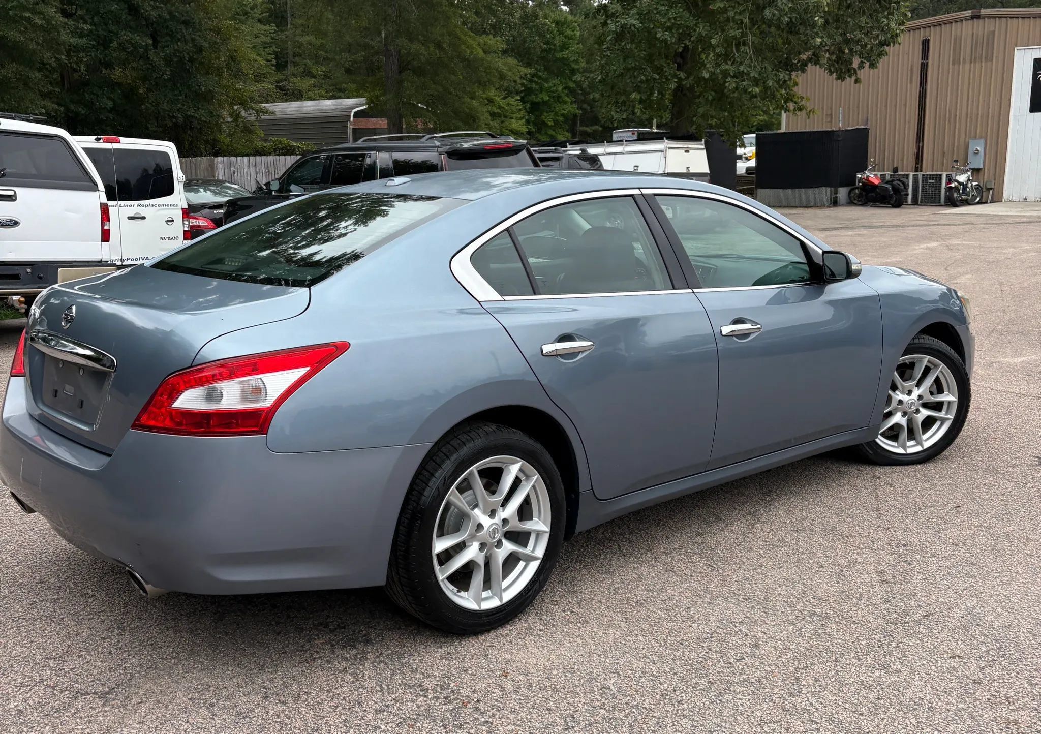 Used 2011 Nissan Maxima 3.5 SV w/ Monitor Pkg FWD image 6