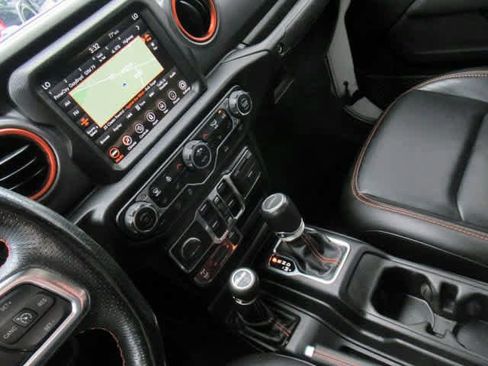 Used 2022 Jeep Gladiator Mojave w/ LED Lighting Group image 25