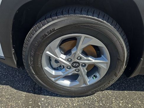 Used 2022 Hyundai Tucson SEL FWD image 15