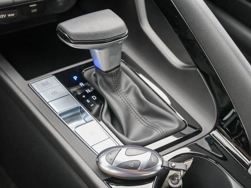 New 2025 Hyundai Elantra Blue image 15