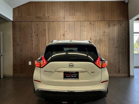 Used 2017 Nissan Murano SV w/ Cargo Package FWD image 6