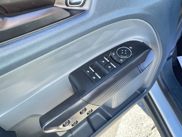 Used 2025 Ford Maverick XLT w/ Black Appearance Package AWD/4WD image 22