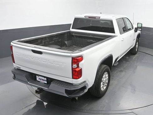 Used 2024 Chevrolet Silverado 2500 LT AWD/4WD image 39