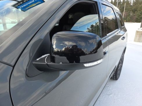 Used 2022 Dodge Durango GT image 39