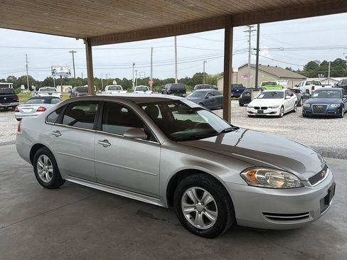 Used 2014 Chevrolet Impala Limited LS FWD image 7