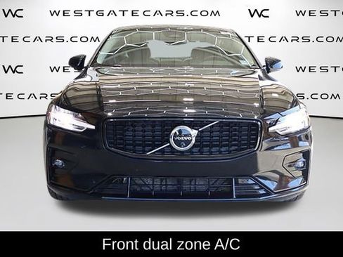 Used 2024 Volvo S60 B5 Plus image 4