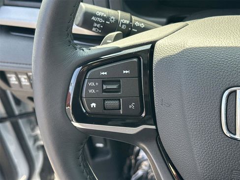 Used 2025 Honda Odyssey Touring image 24