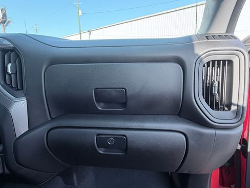 Used 2022 Chevrolet Silverado 1500 Custom RWD image 16