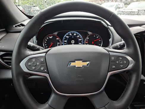 Certified 2023 Chevrolet Traverse Premier AWD/4WD image 21