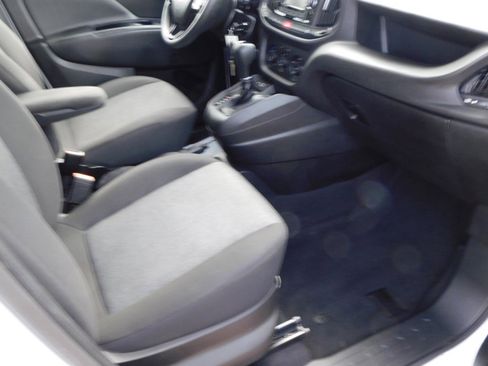 Used 2022 RAM ProMaster City Wagon image 36