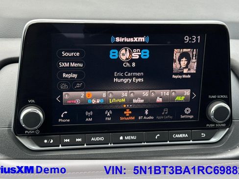 Used 2024 Nissan Rogue SV image 28