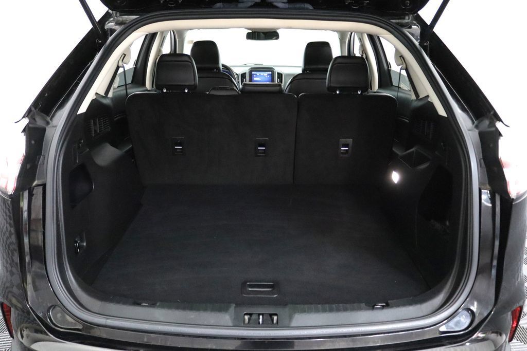 Used 2023 Ford Edge SEL AWD/4WD image 27