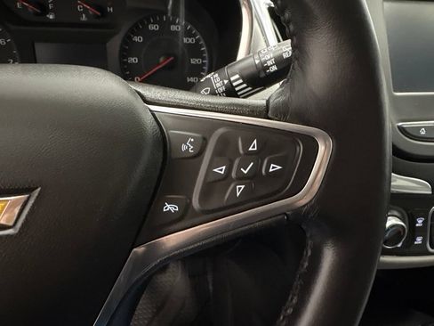 Used 2018 Chevrolet Equinox LT AWD/4WD image 24