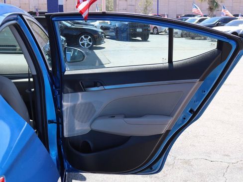 Used 2018 Hyundai Elantra SEL FWD image 14