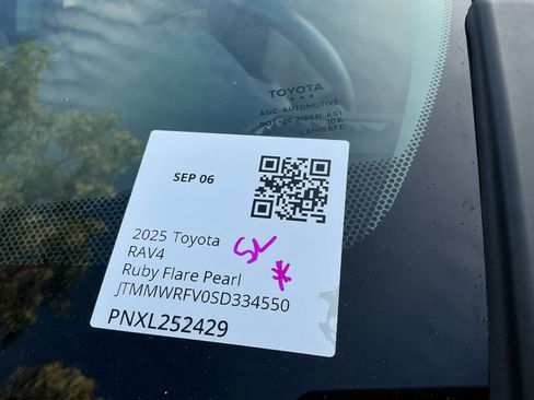 Certified 2025 Toyota RAV4 LE AWD/4WD image 25