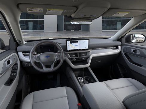 New 2026 Ford Explorer Active w/ Active Comfort Package image 10