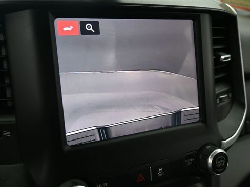 Used 2024 RAM 2500 Big Horn w/ Off Road Package image 22