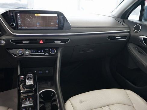Used 2020 Hyundai Sonata Limited image 14