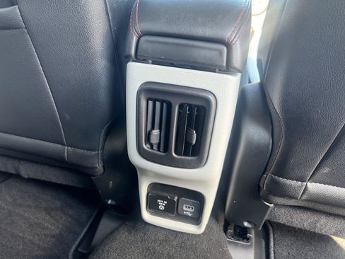 Used 2020 Jeep Compass Limited AWD/4WD image 15