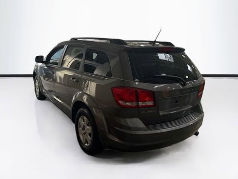 Used 2012 Dodge Journey SE image 8