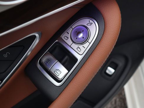 Used 2021 Mercedes-Benz C 300 Coupe image 18