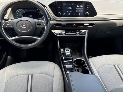 Used 2020 Hyundai Sonata SEL w/ Convenience Package image 4