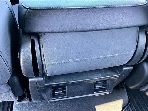 Used 2020 Chevrolet Silverado 1500 Custom w/ Custom Value Package image 11