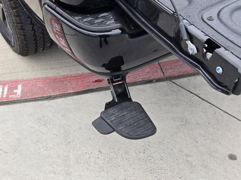 New 2026 RAM 2500 Big Horn AWD/4WD image 6