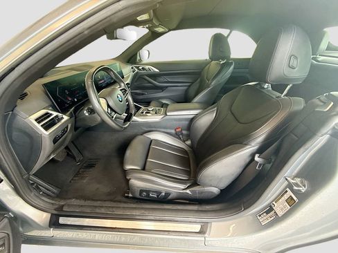 Used 2025 BMW 430i Convertible w/ Premium Package RWD image 23