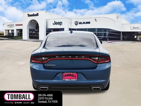 Used 2023 Dodge Charger SXT w/ Cold Weather Package RWD image 6