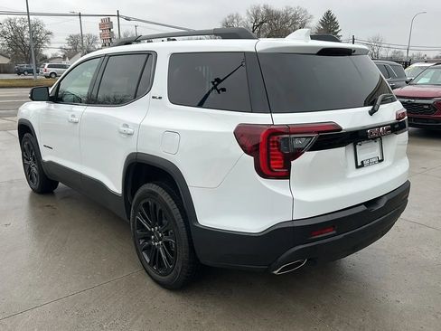 Used 2023 GMC Acadia SLE w/ Driver Convenience Package FWD image 7