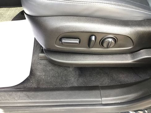 Used 2021 Buick Enclave Essence w/ Sound and Sites Package image 14