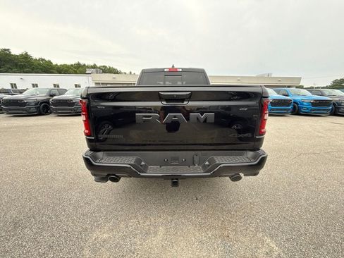 New 2026 RAM 1500 Big Horn AWD/4WD image 4