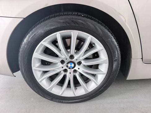 Used 2014 BMW 528i Sedan RWD image 4