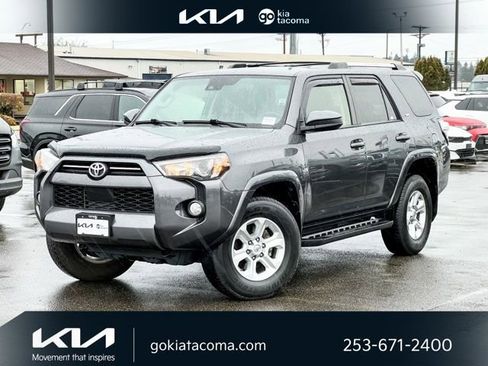Used 2020 Toyota 4Runner SR5 image 1