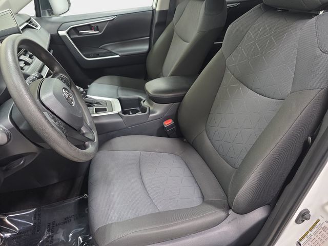 Certified 2025 Toyota RAV4 XLE AWD/4WD image 11