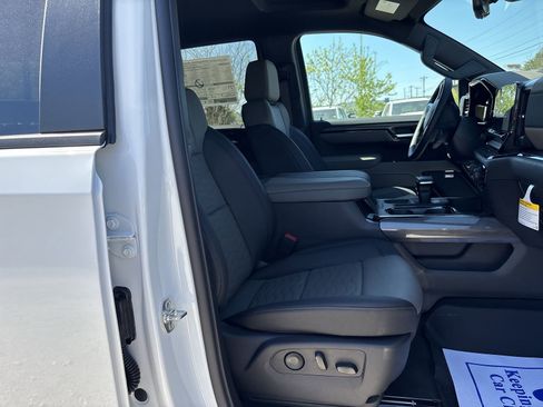 New 2026 Chevrolet Silverado 1500 ZR2 AWD/4WD image 25