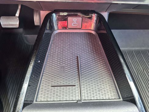 Used 2021 Ford Mustang Mach-E GT image 26