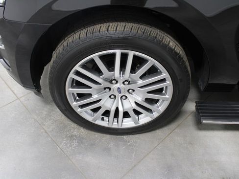 Used 2023 Ford Expedition Max Platinum image 58