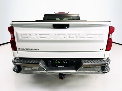 Used 2024 Chevrolet Silverado 1500 LT image 7