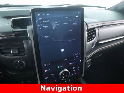 Used 2023 Ford Expedition Max Platinum image 5