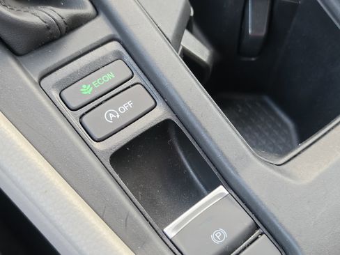 Certified 2023 Honda Accord EX image 26