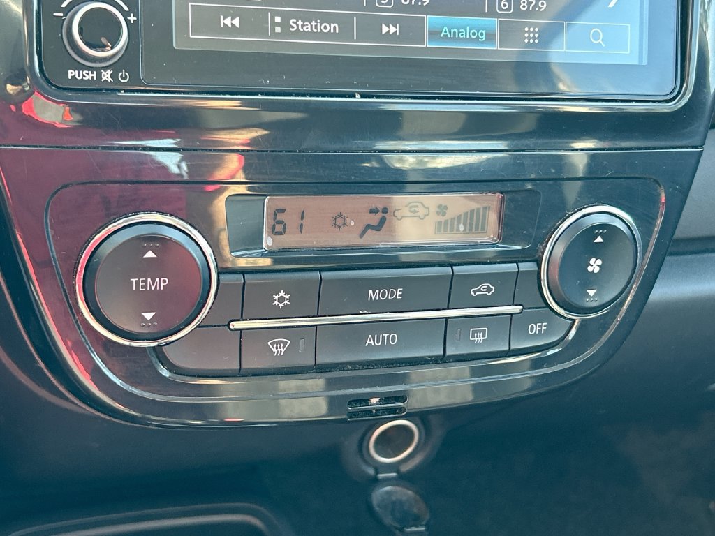 Used 2024 Mitsubishi Mirage ES FWD image 23