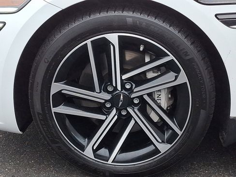 Certified 2025 Genesis G80 2.5T Advanced image 28