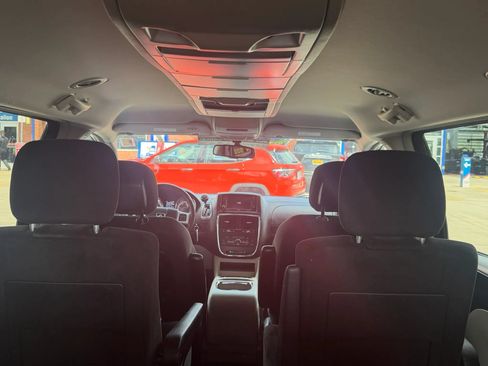 Used 2012 Dodge Grand Caravan Crew w/ Safety Sphere Group FWD image 20