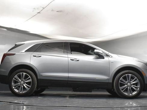 Used 2025 Cadillac XT5 Premium Luxury FWD image 38