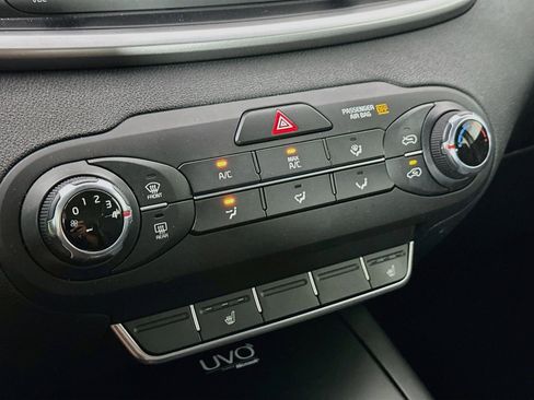 Used 2016 Kia Sorento FWD w/ LX Convenience Package image 22